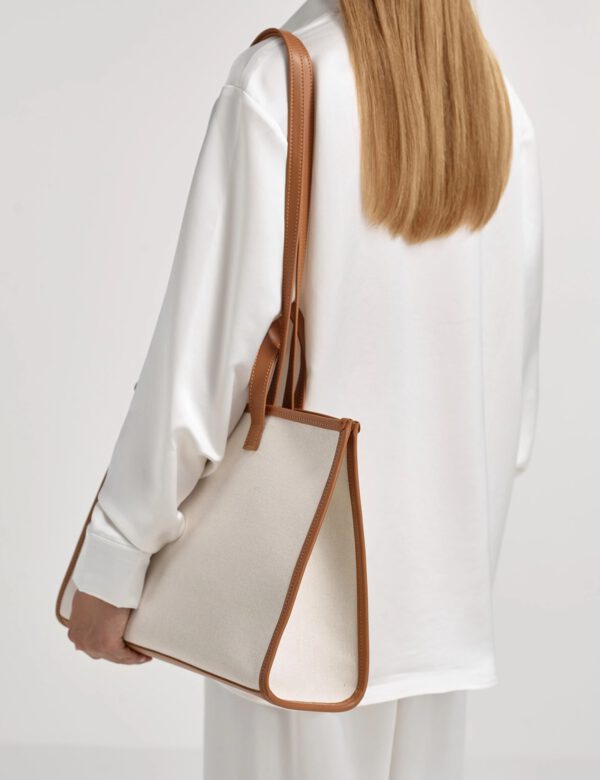 Weiße und braune Tasche - Image 3